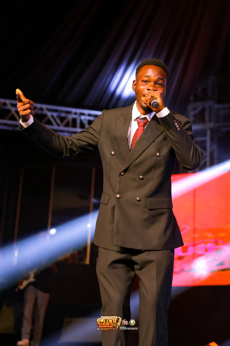 Ojumah Gideon Ikechukwu · photographs 11