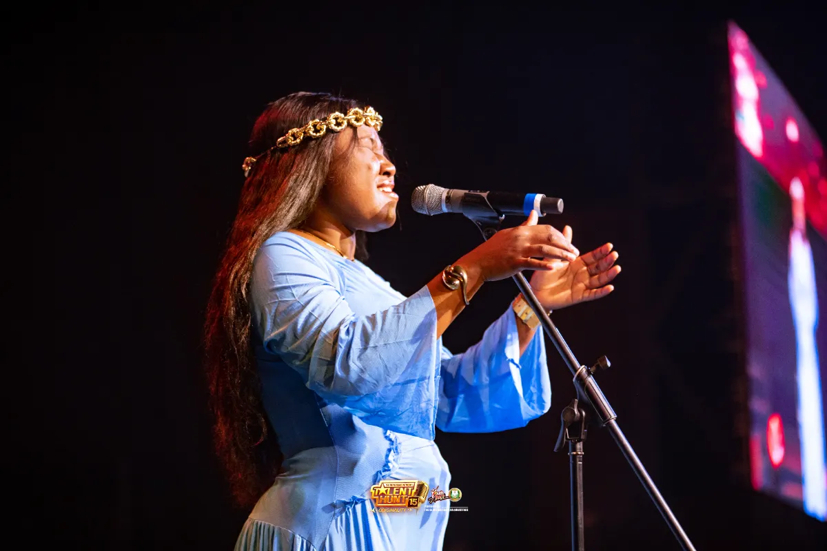 Victoria Chidozie · photographs 1