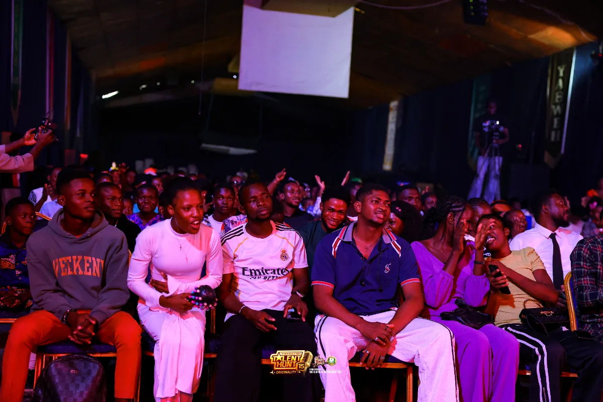 Ojumah Gideon Ikechukwu · photographs 14