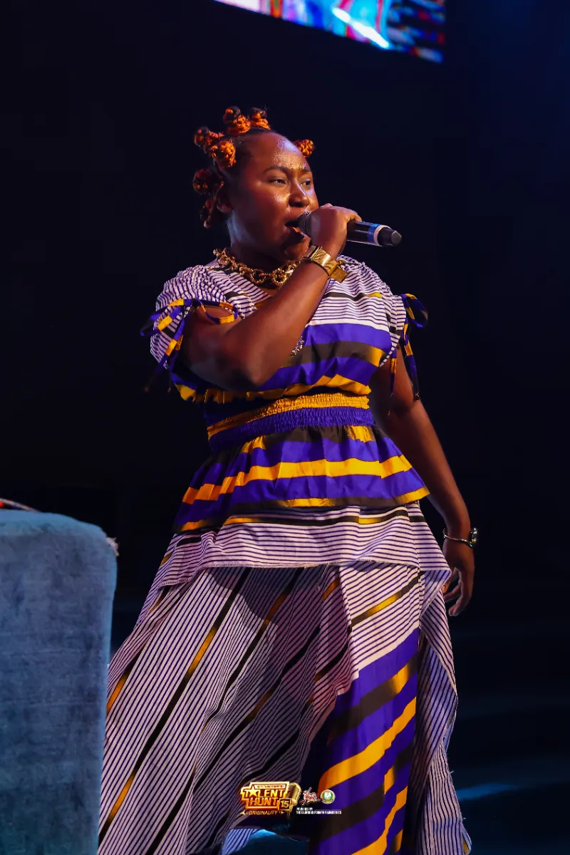 Victoria Chidozie · photographs 22